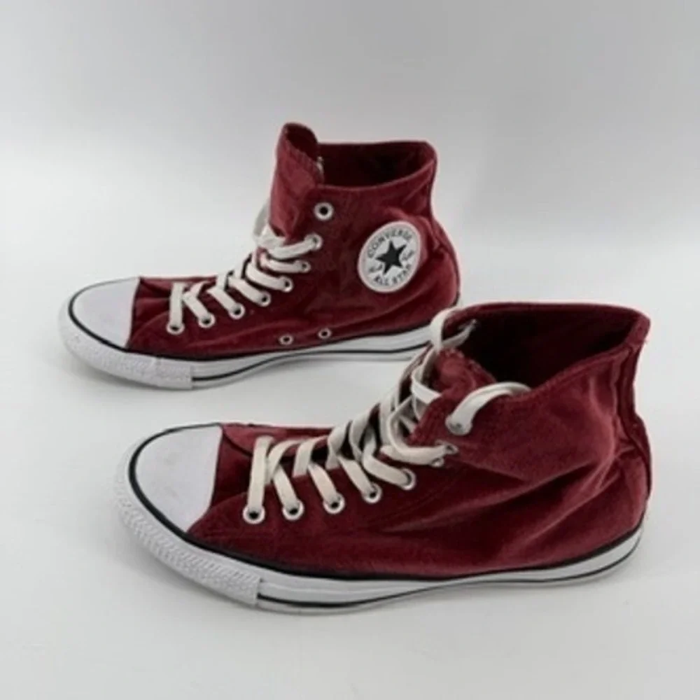 Converse Chuck Taylor All Star Burgundy Velvet High Top Sneakers Womens 10 - Picture 3 of 9